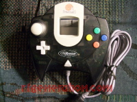 Dreamcast Controller Official Millennium 2000 - Charcoal Hardware Shot 200px